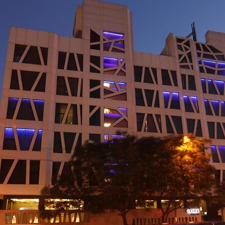 Dragonfly Hotel - The Art Hotel Mumbai Exterior photo