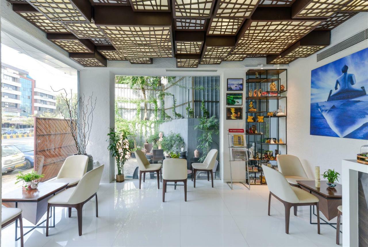 Dragonfly Hotel - The Art Hotel Mumbai Exterior photo